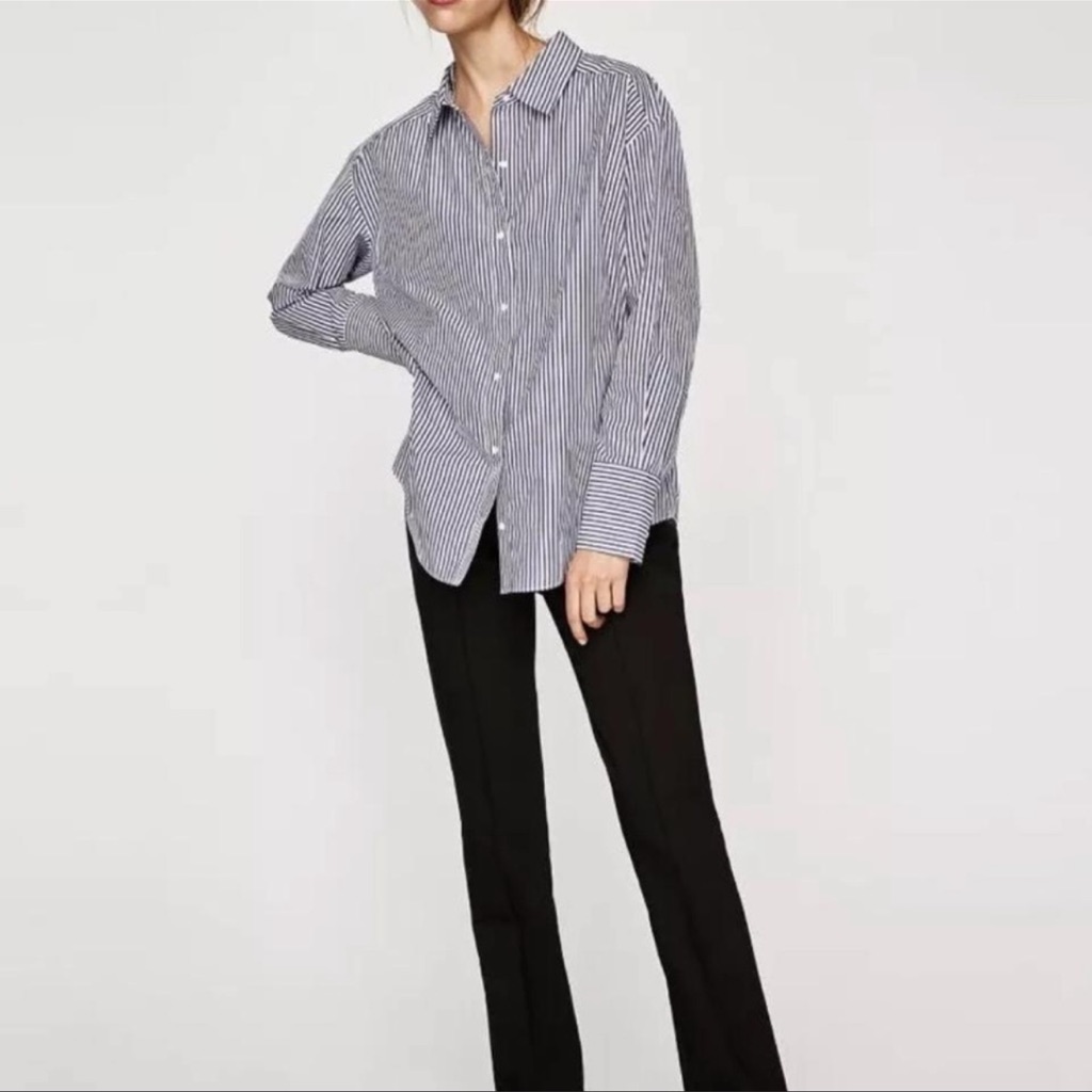 Zara Basic Button Down Shirt Size Small
